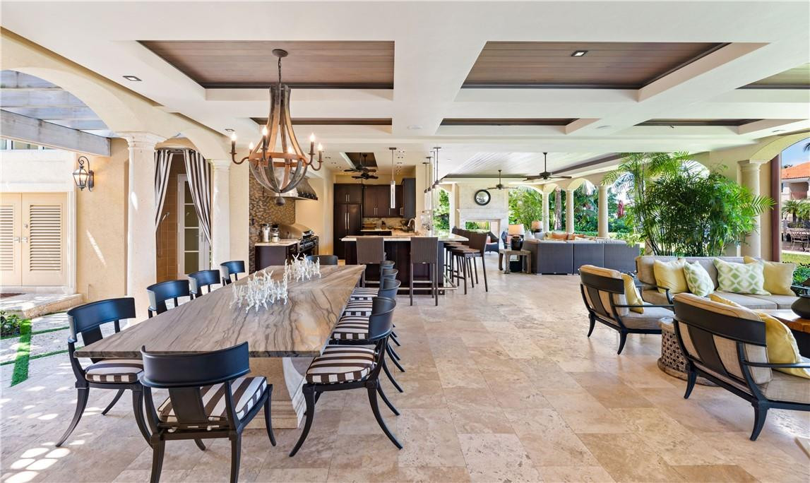 Las Olas Isles - Residential