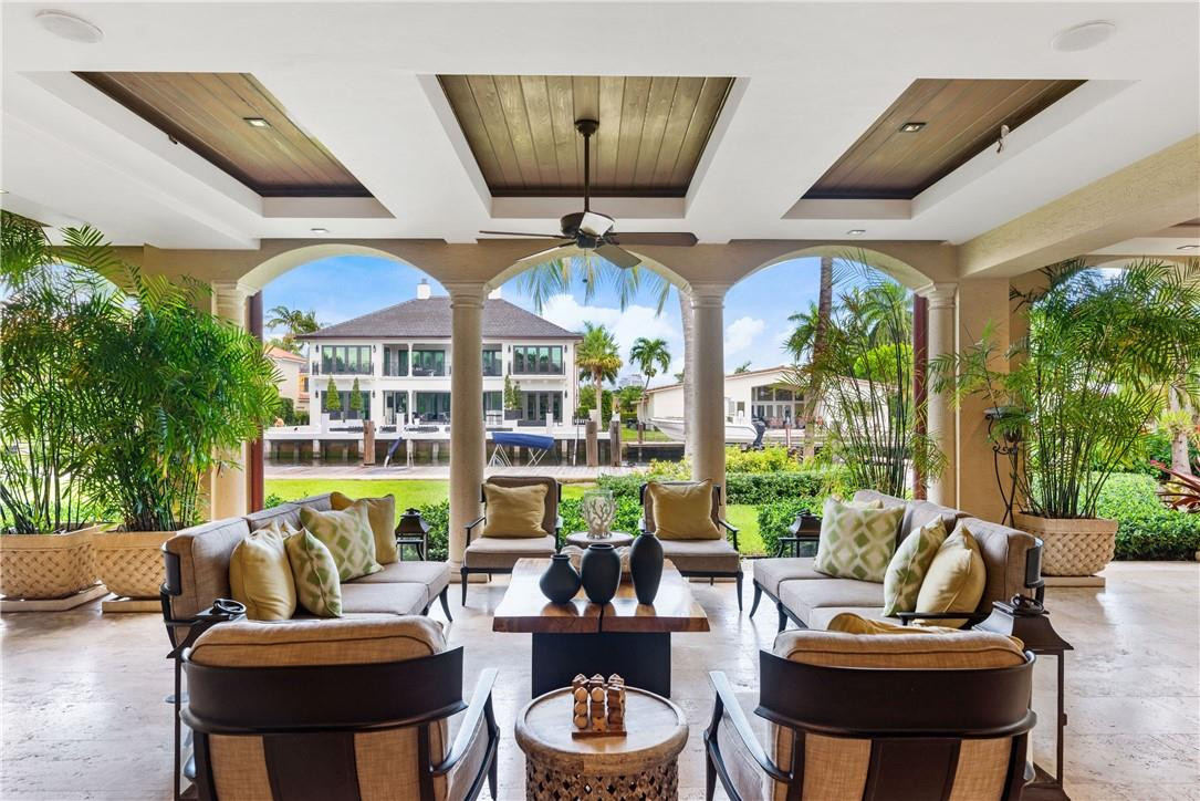 Las Olas Isles - Residential