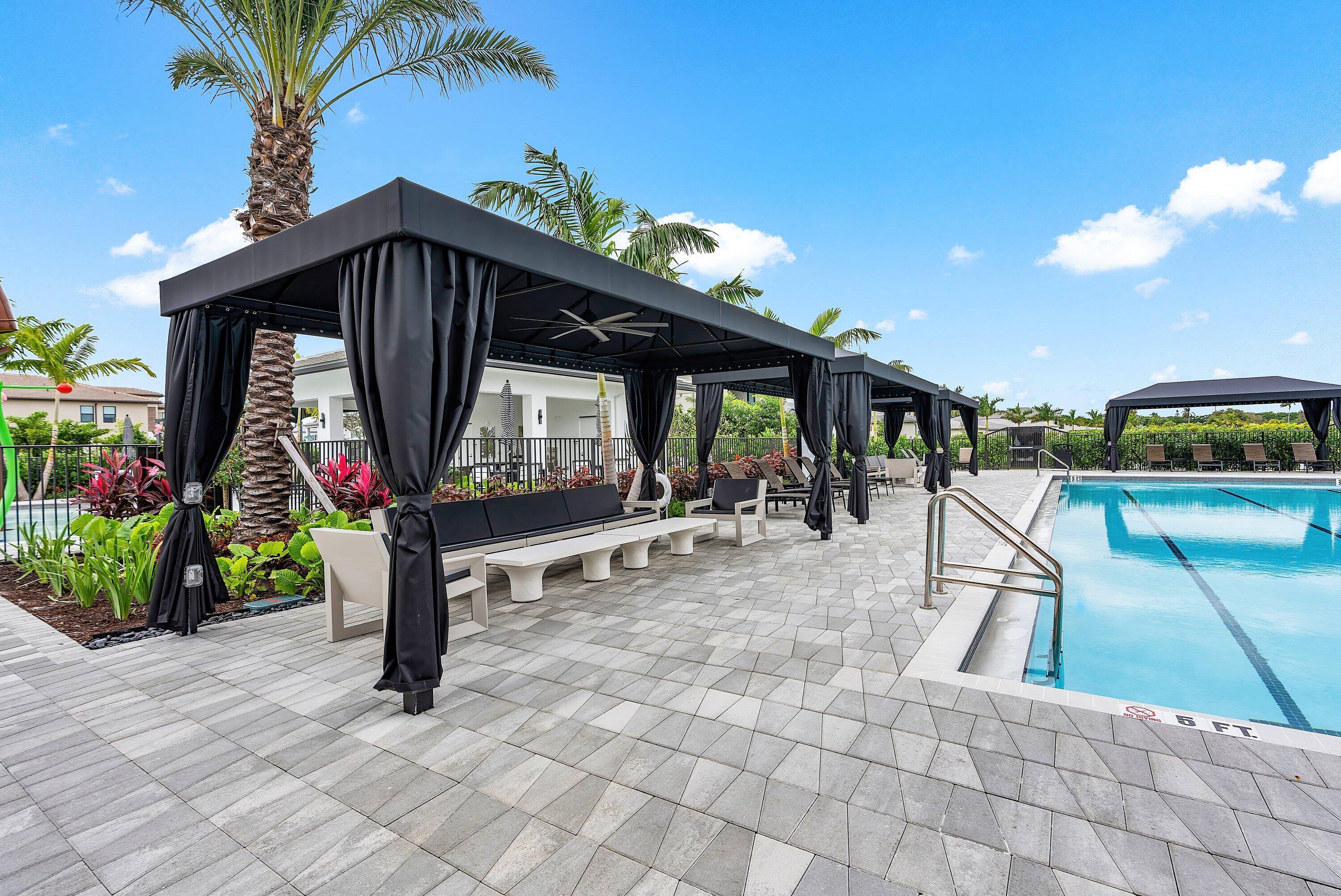 BOCA RATON GOLF COURSE PUD - Residential