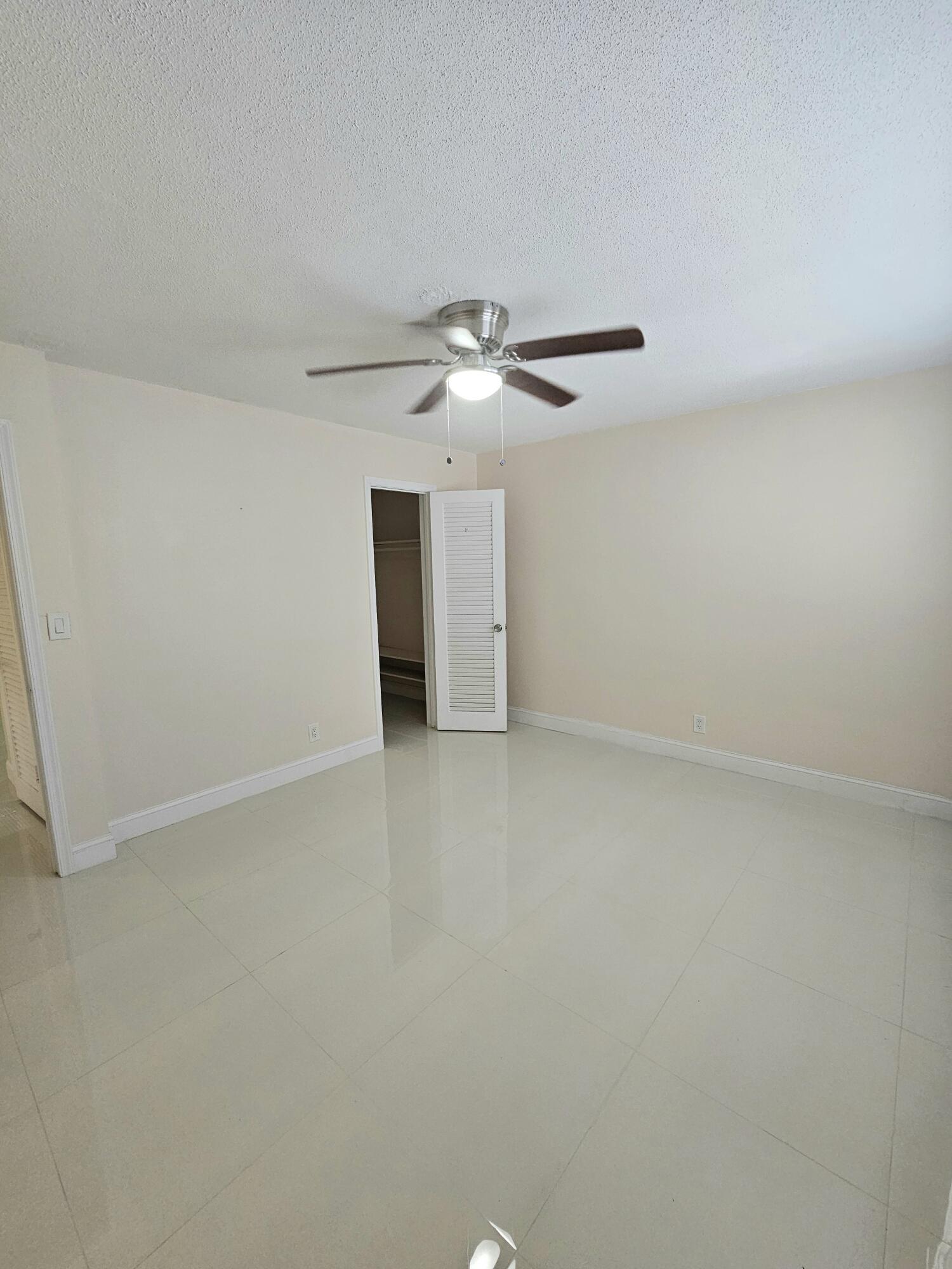 SUBURBANITE SQUARE I CO-OP - Residential