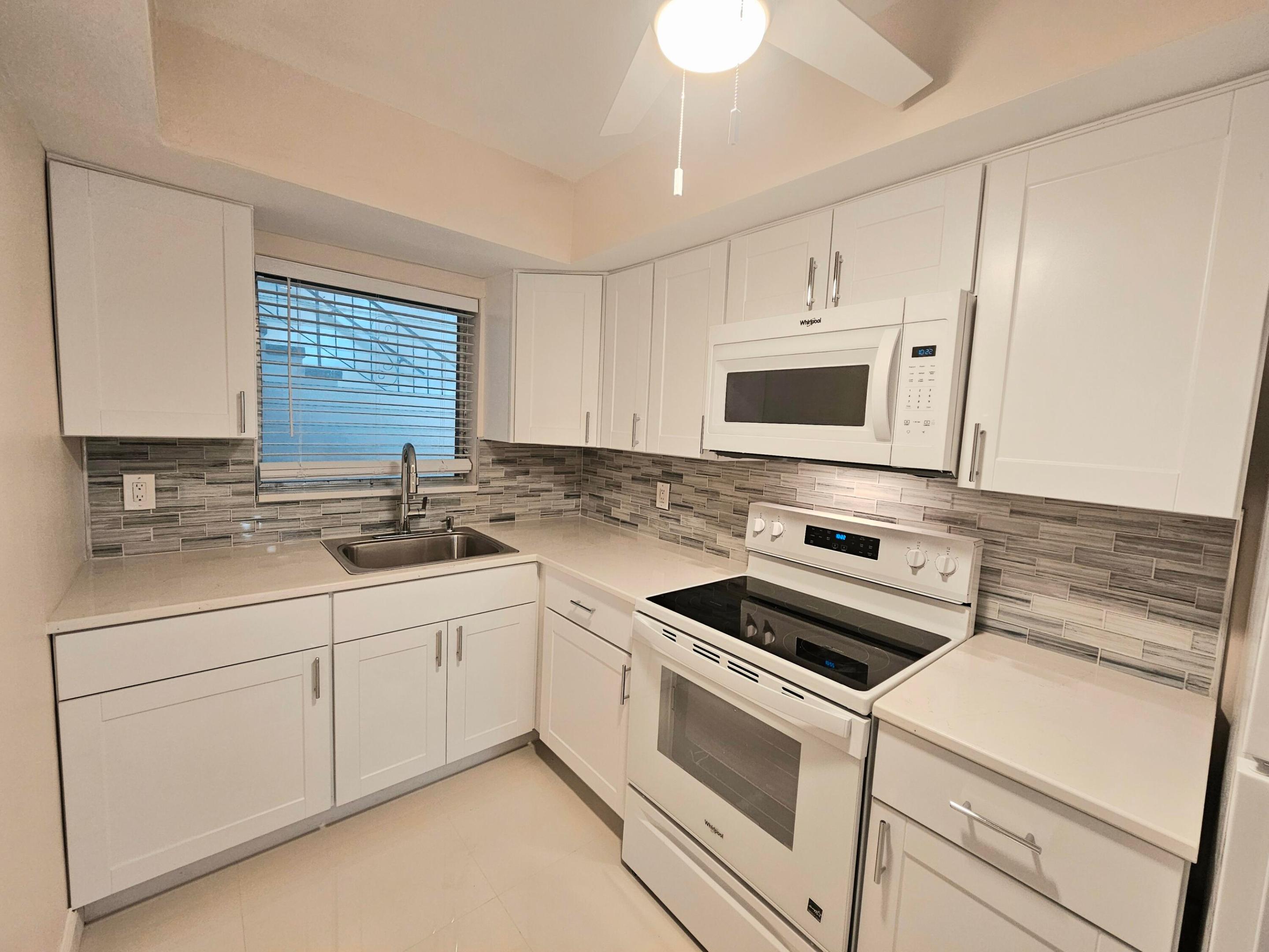 SUBURBANITE SQUARE I CO-OP - Residential