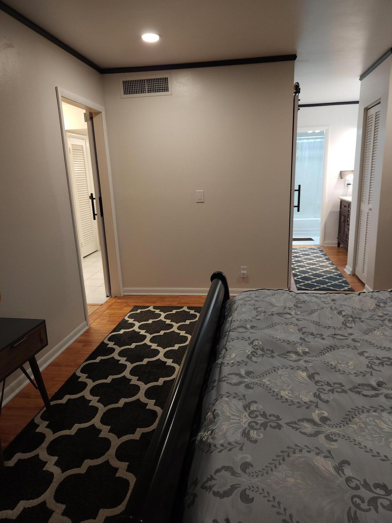 6001 N Falls Circle Drive 406, Lauderhill, FL, 33319/$95,000 1 6001 N Falls Circle Drive 406