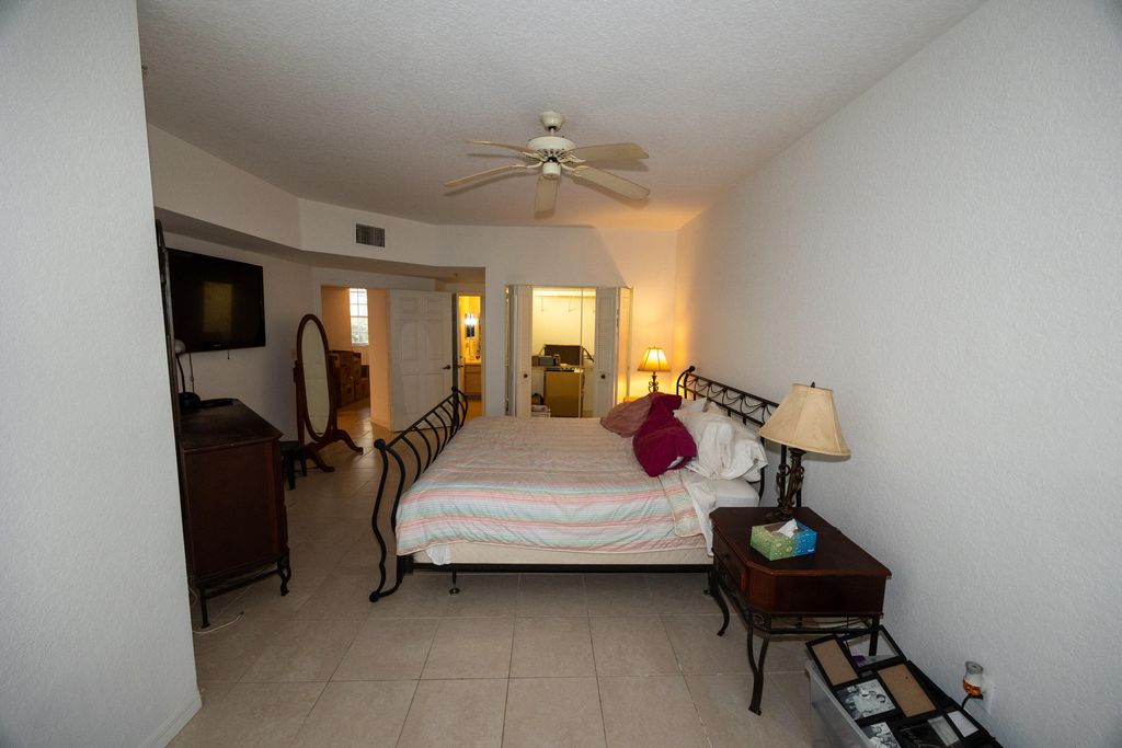 Photo of 781 SW 148th Avenue #1511, Sunrise, FL 33325 (MLS # B26020536)