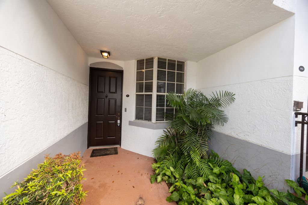 Photo of 781 SW 148th Avenue #1511, Sunrise, FL 33325 (MLS # B26020536)