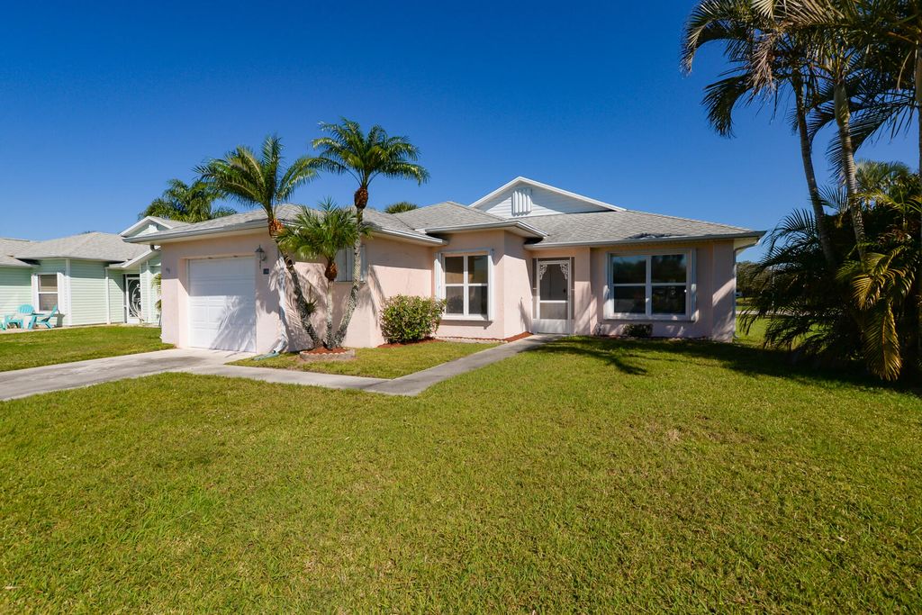 Photo of 506 European Lane, Fort Pierce, FL 34982 (MLS # R10866228)