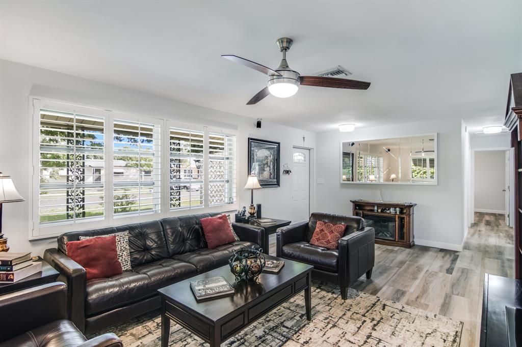 Photo of 9303 Birmingham Drive, Palm Beach Gardens, FL 33410 (MLS # R10760855)