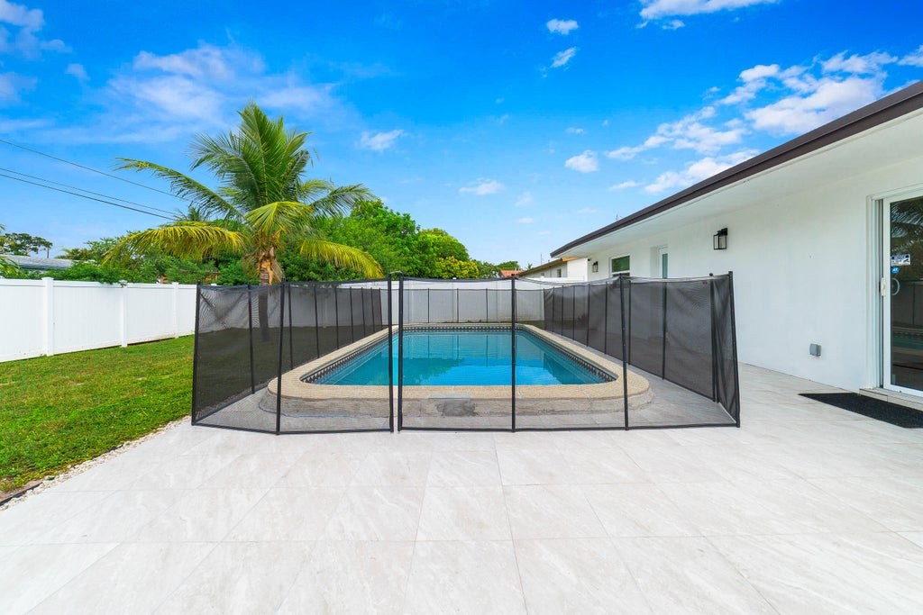 Photo of 6335 Southgate Boulevard, Margate, FL 33068 (MLS # B26070394)