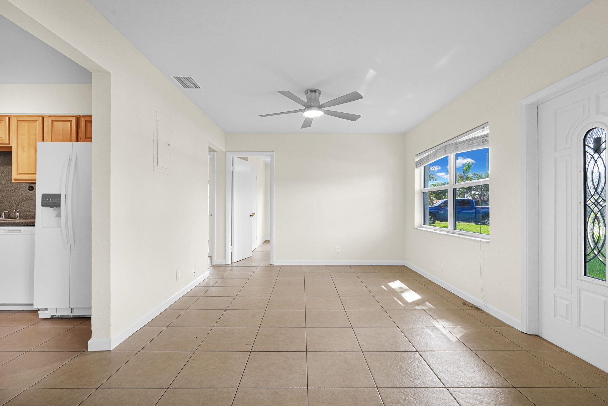 NORTH ANDREWS GARDENS 2ND - Residential Lease