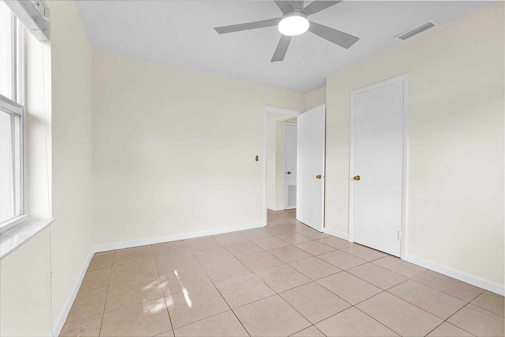 NORTH ANDREWS GARDENS 2ND - Residential Lease