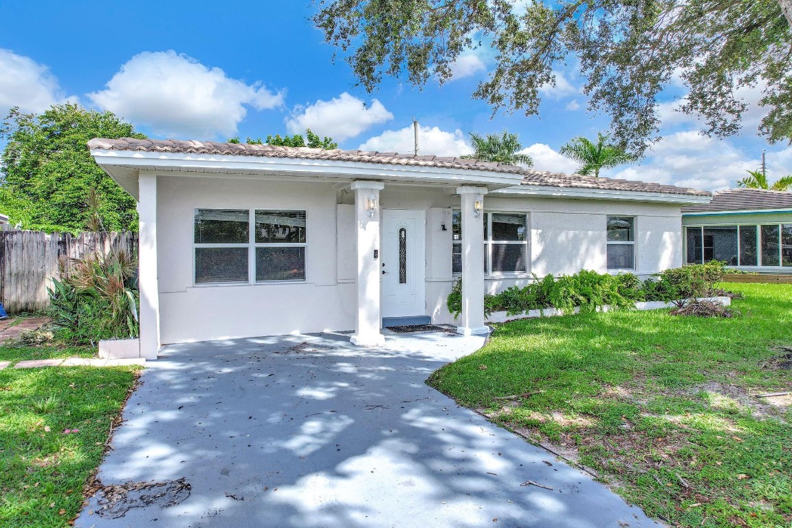 NORTH ANDREWS GARDENS 2ND - Residential Lease