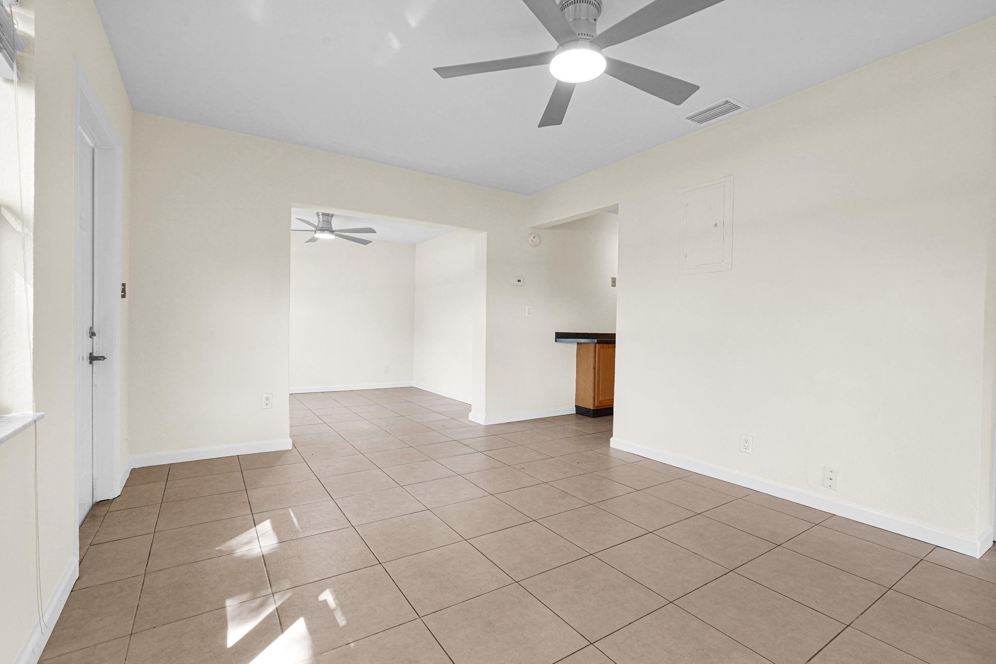 NORTH ANDREWS GARDENS 2ND - Residential Lease