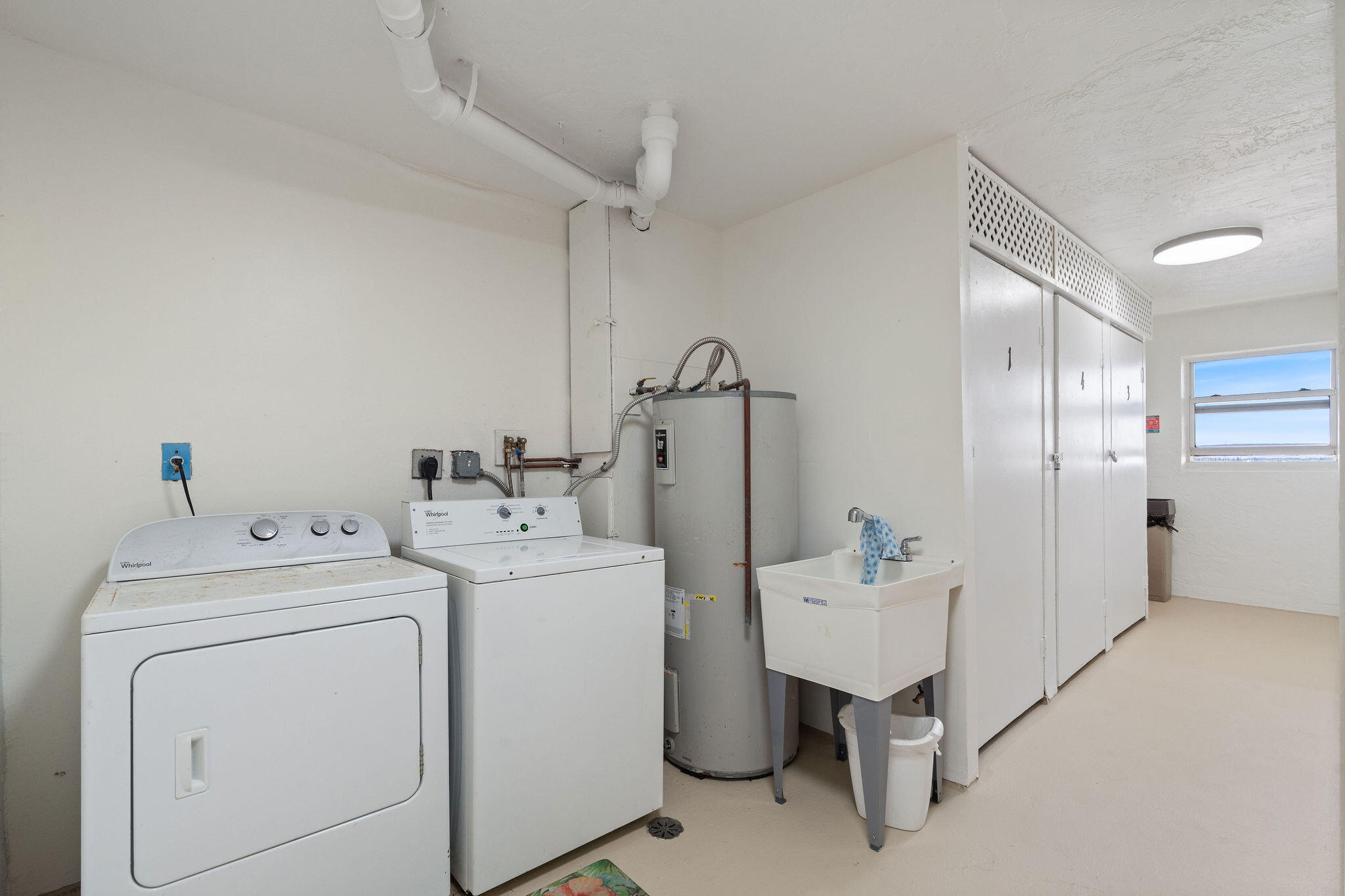 HILLSBORO ISLAND HOUSE CONDO - Residential