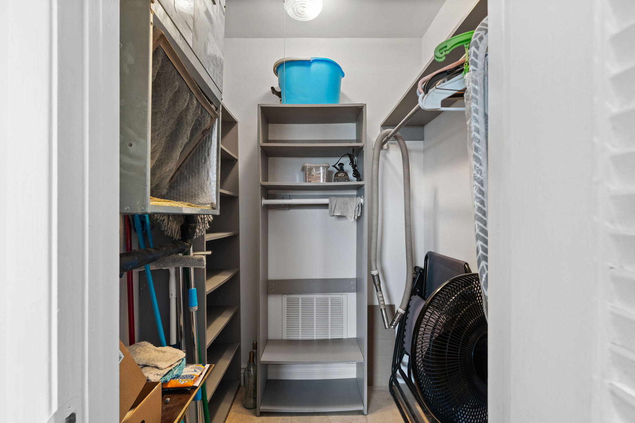 HILLSBORO ISLAND HOUSE CONDO - Residential