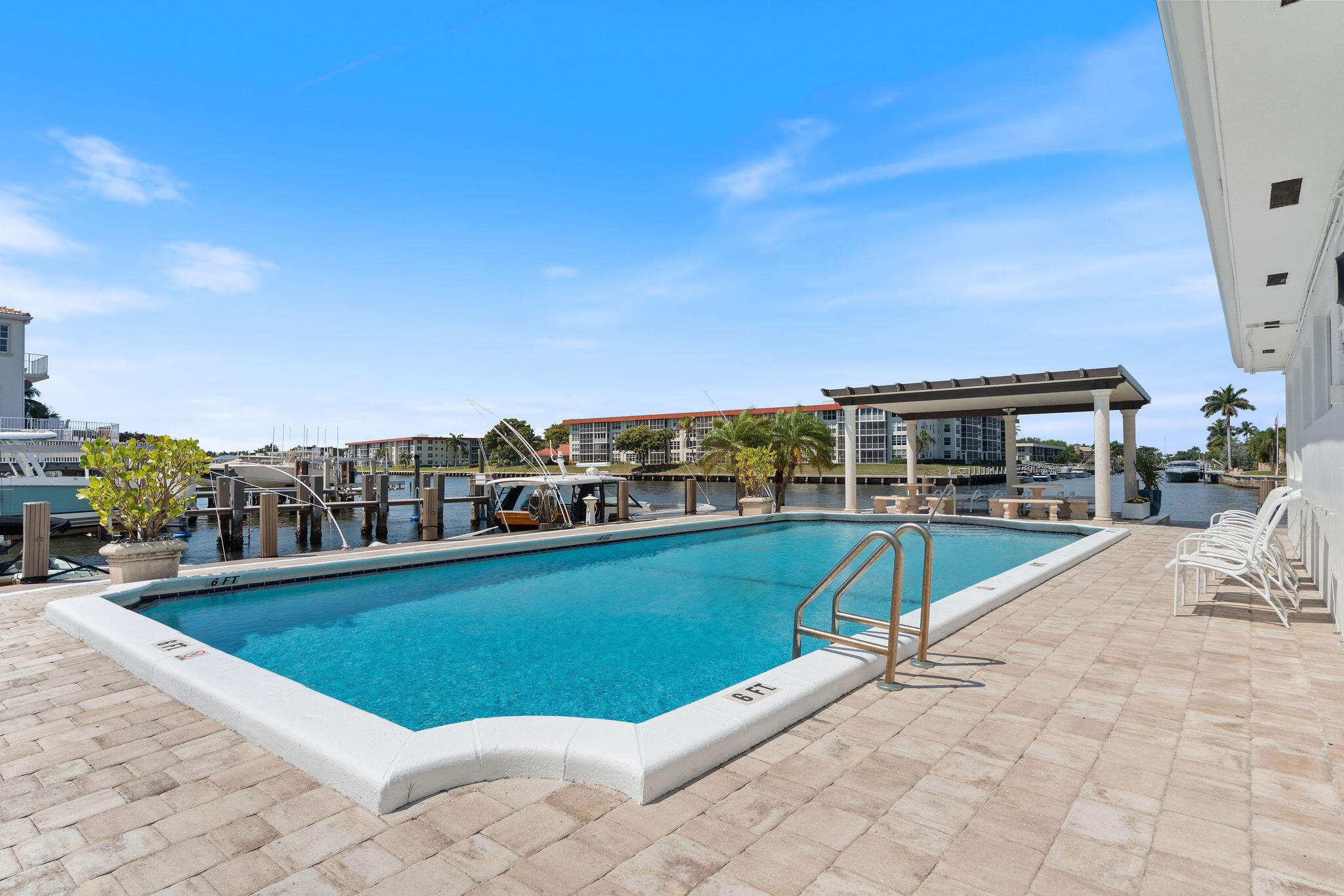 HILLSBORO ISLAND HOUSE CONDO - Residential