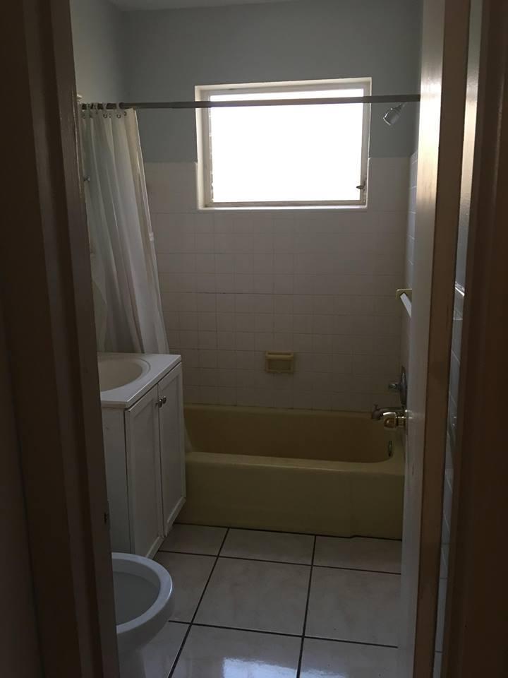 RIVER PARK UNIT 5 - Residential Lease
