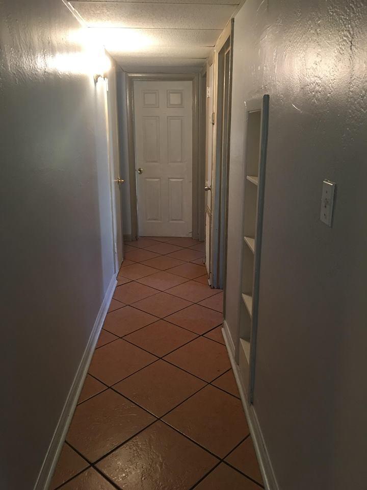 RIVER PARK UNIT 5 - Residential Lease
