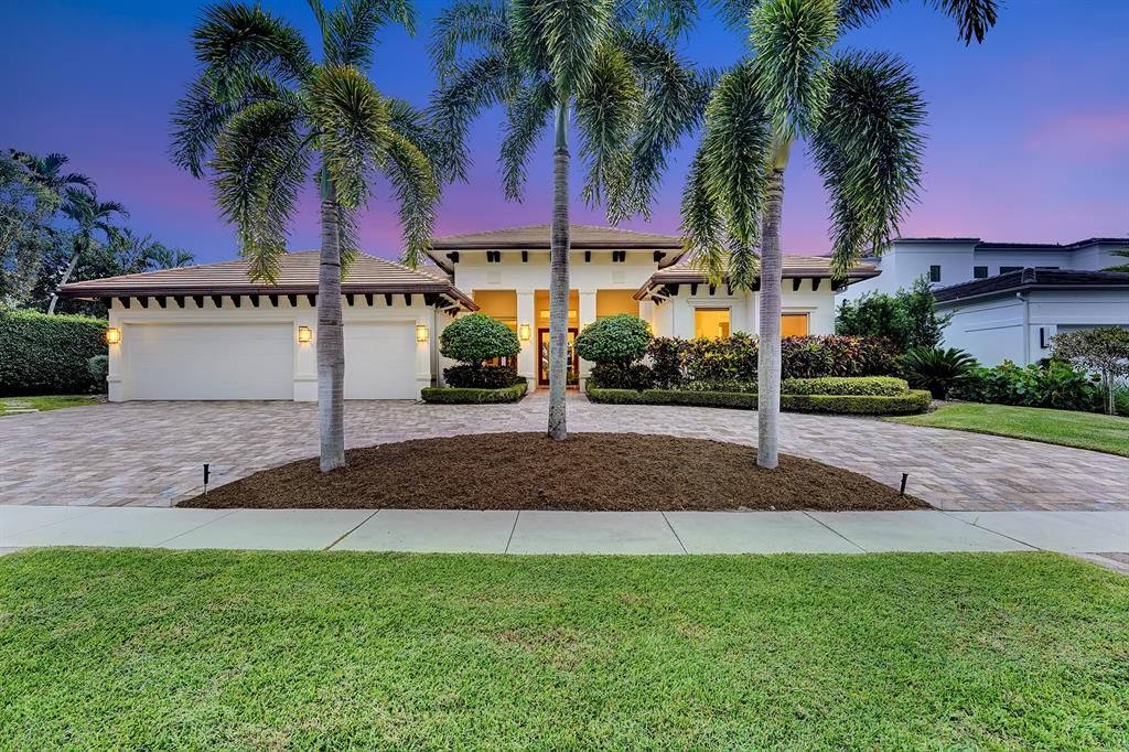 Photo of 4738 Tree Fern Drive, Delray Beach, FL 33445 (MLS # R10741683)