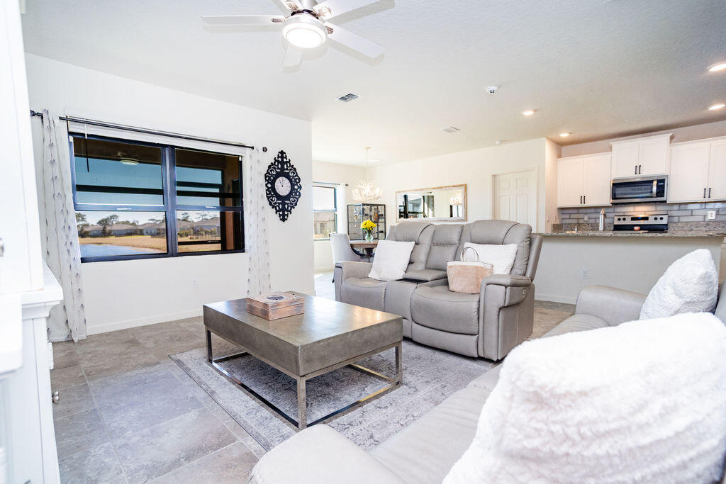 LOST TREE PRESERVE - Residential