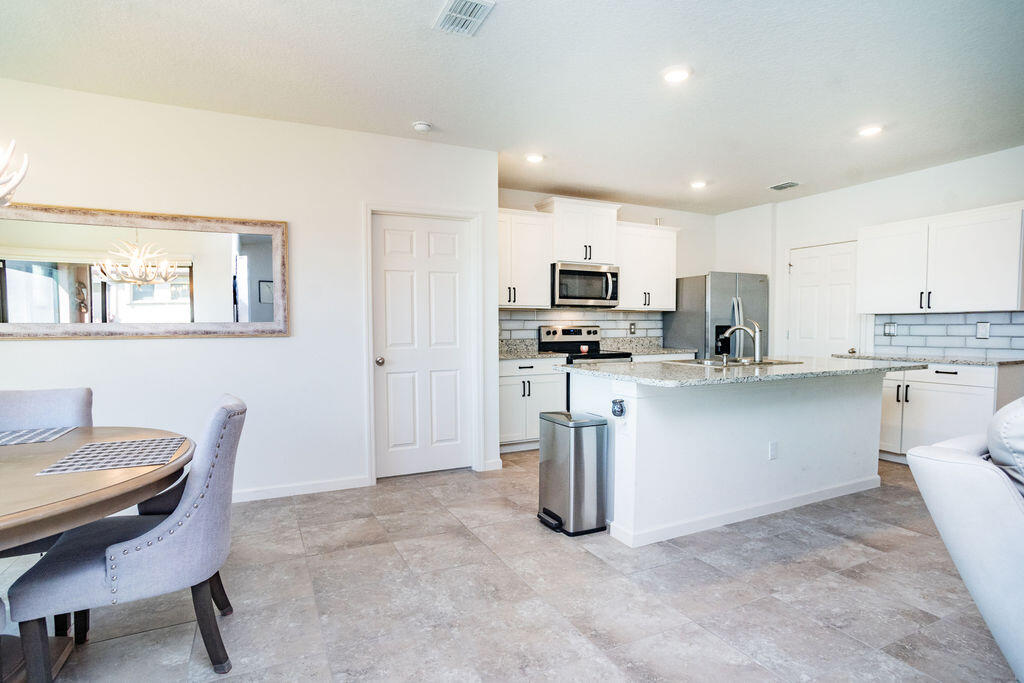 LOST TREE PRESERVE - Residential