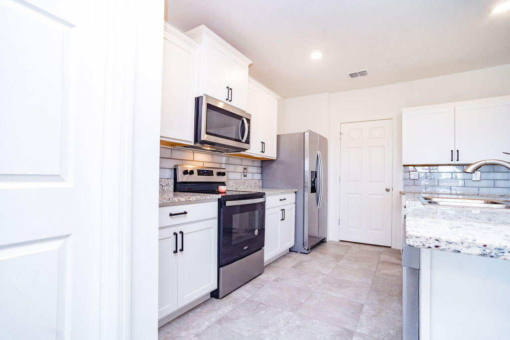 LOST TREE PRESERVE - Residential