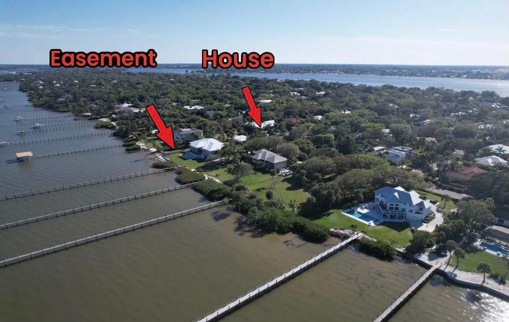 Photo of 2 Palmetto Drive, Sewalls Point, FL 34996 (MLS # R10995579)