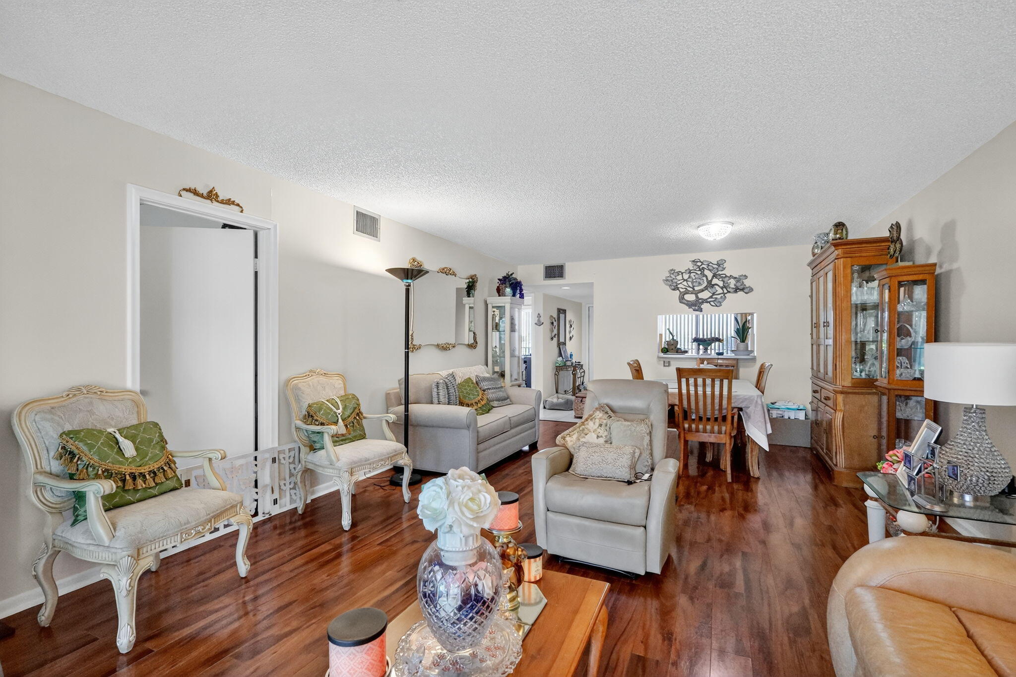 CAMBRIDGE AT CENTURY - Residential