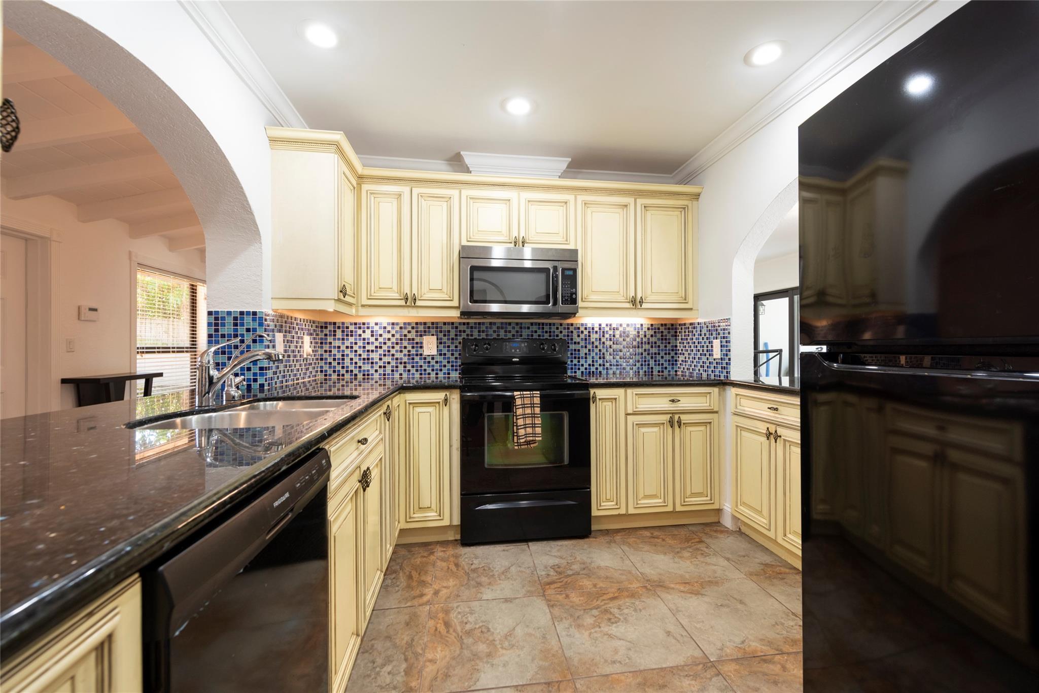 Hillsboro Shores Sec A 21 - Residential Lease
