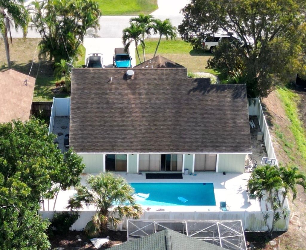 Photo of 6273 Barbara Street, Jupiter, FL 33458 (MLS # B26034934)