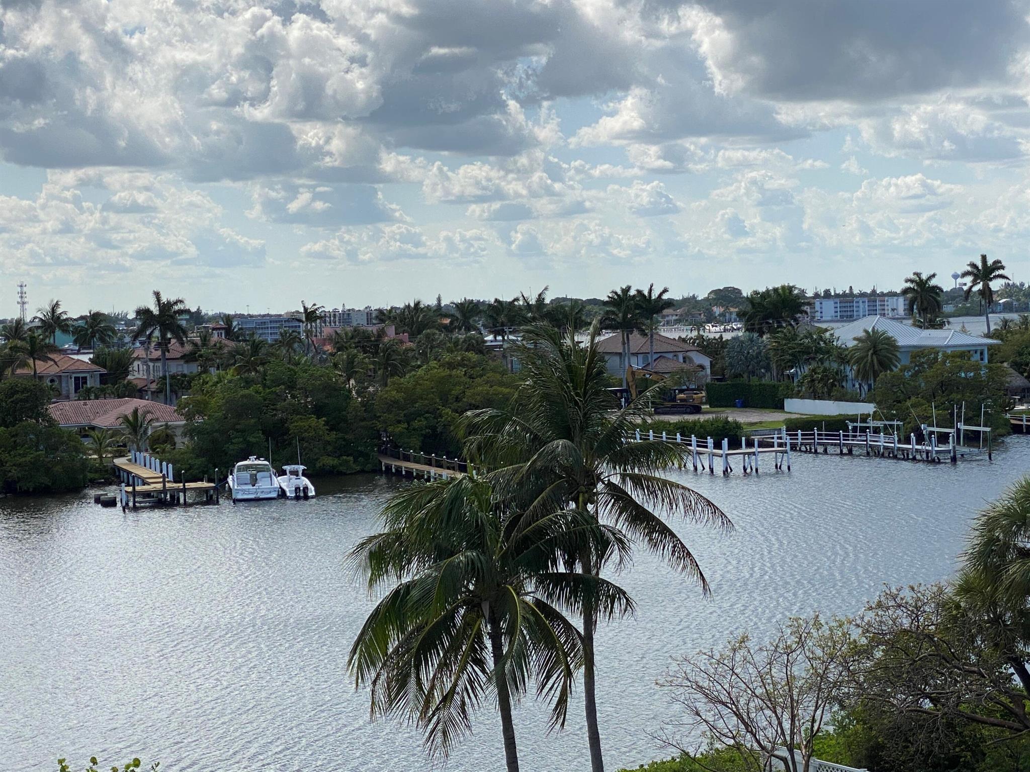 THIRTY FIVE SIXTY CONDO - Residential Lease