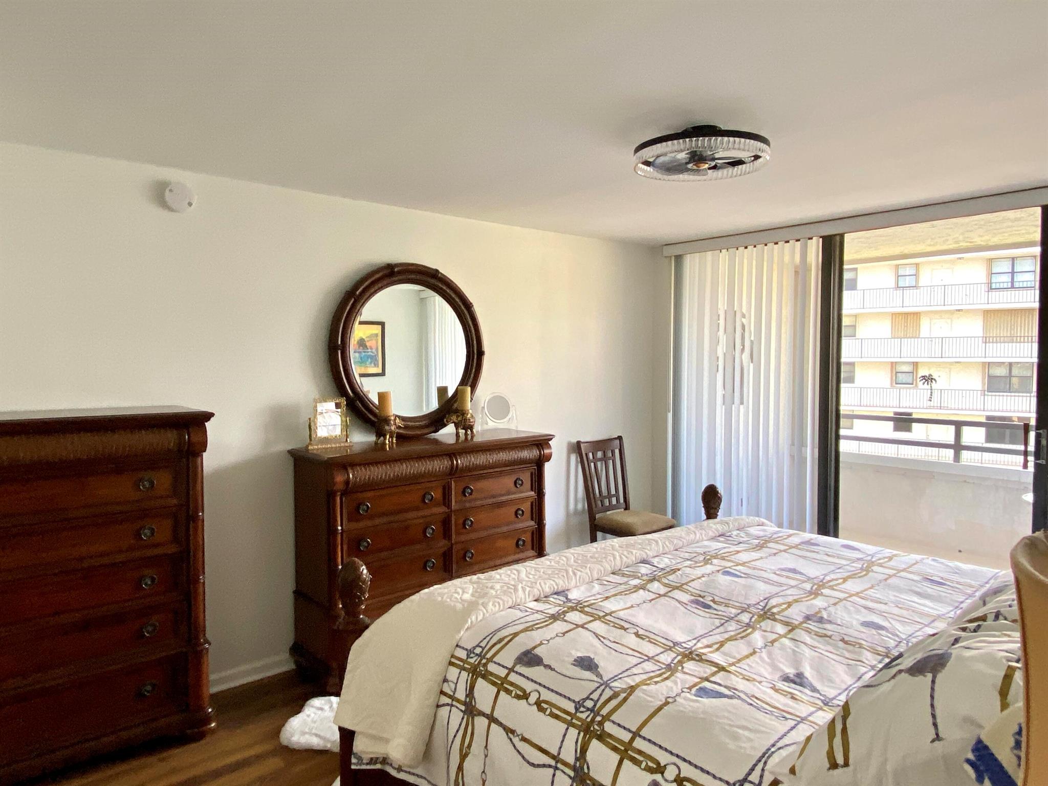 THIRTY FIVE SIXTY CONDO - Residential Lease