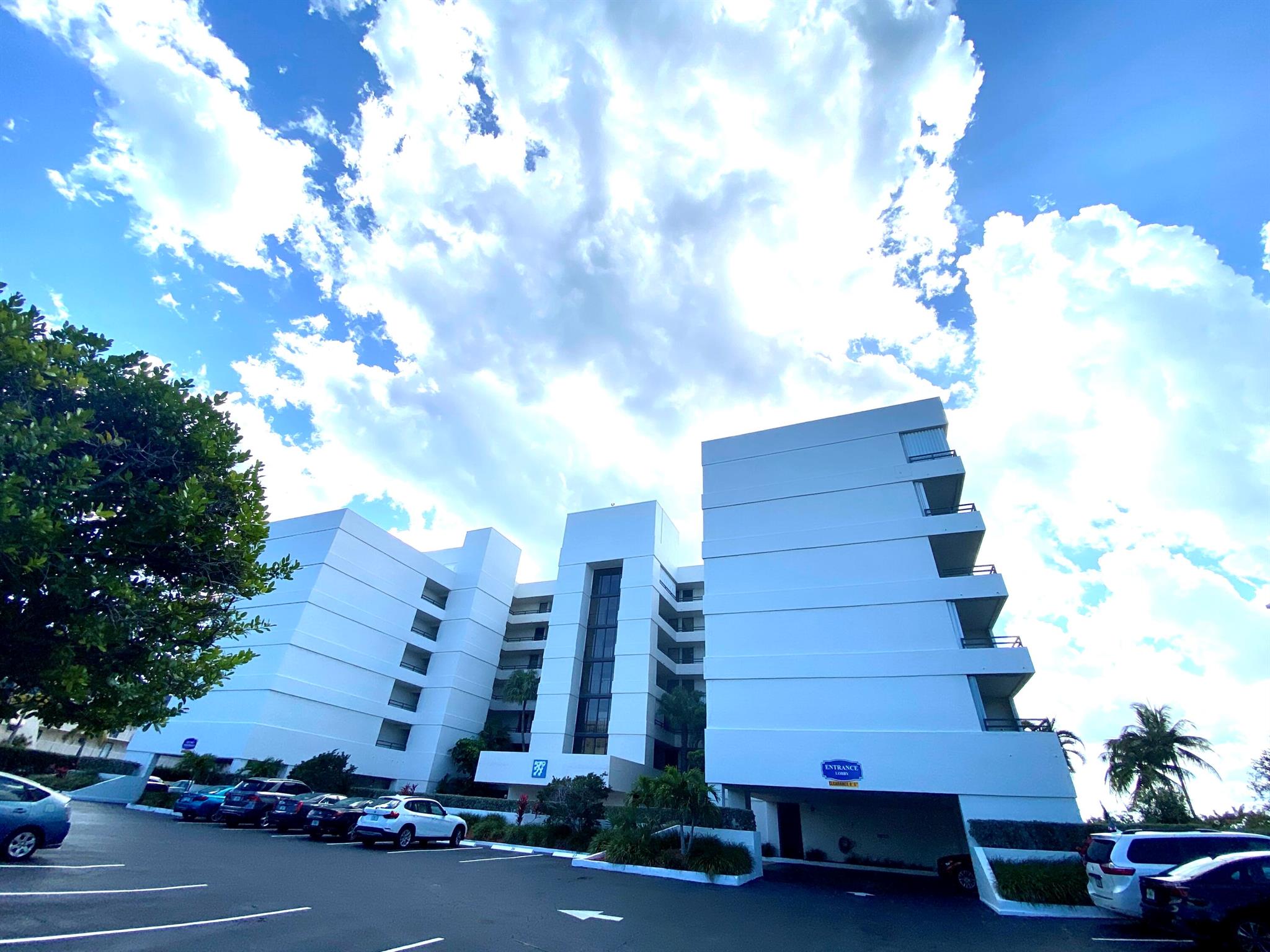 THIRTY FIVE SIXTY CONDO - Residential Lease