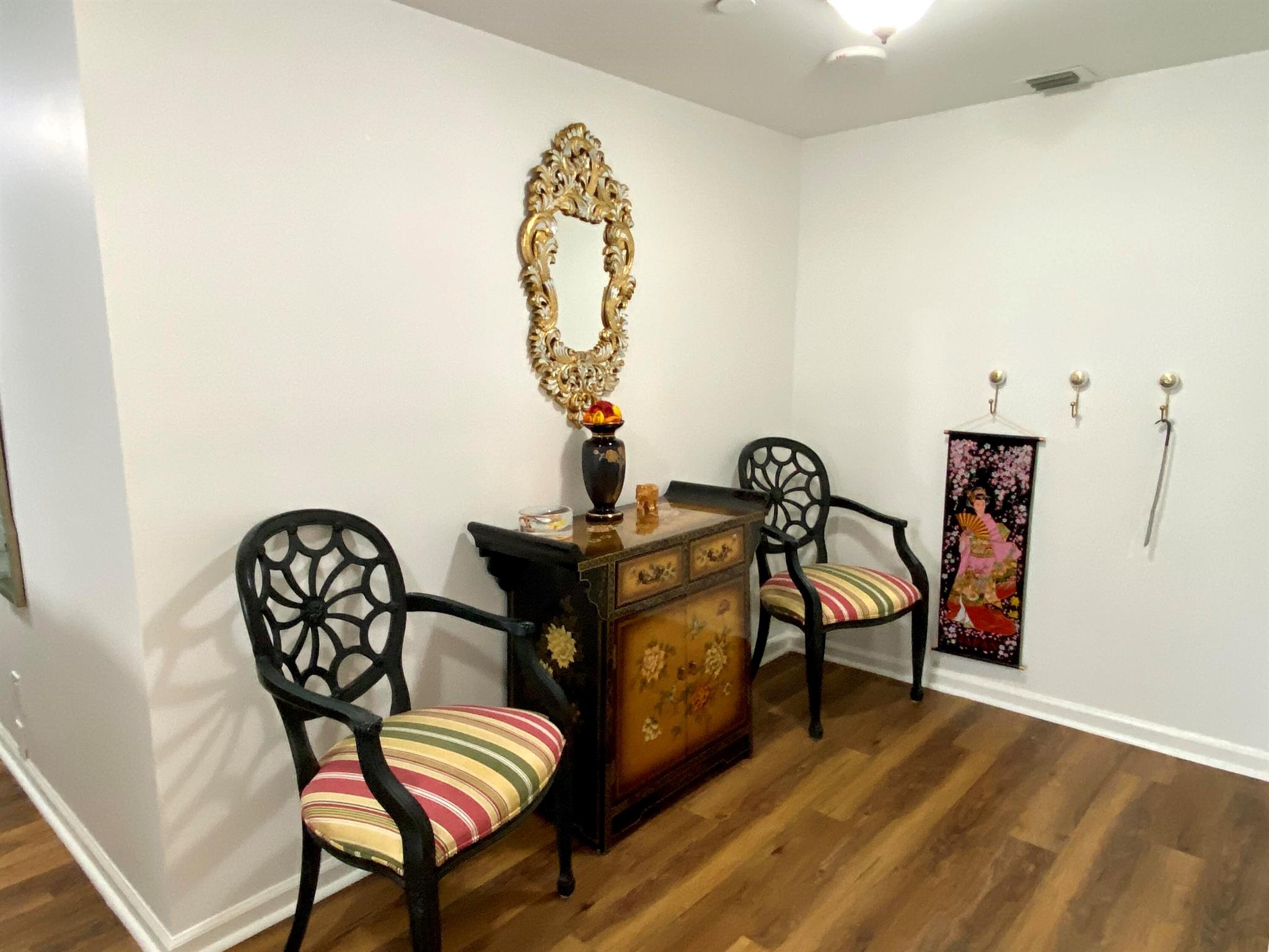 THIRTY FIVE SIXTY CONDO - Residential Lease