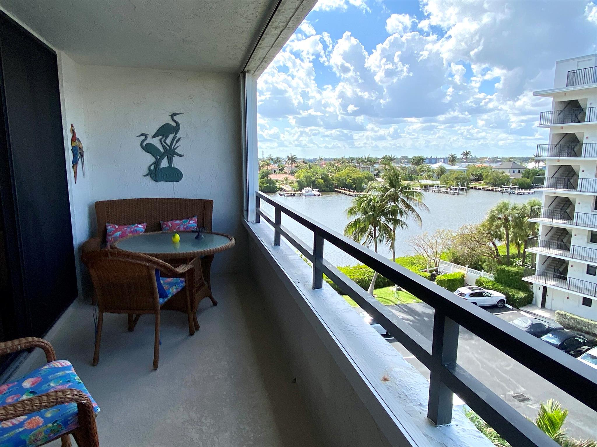 THIRTY FIVE SIXTY CONDO - Residential Lease