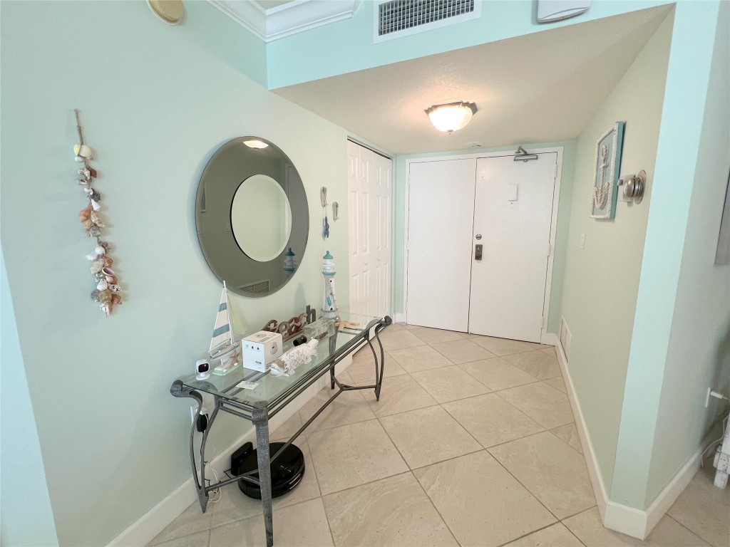 3400 Galt Ocean Drive 503S