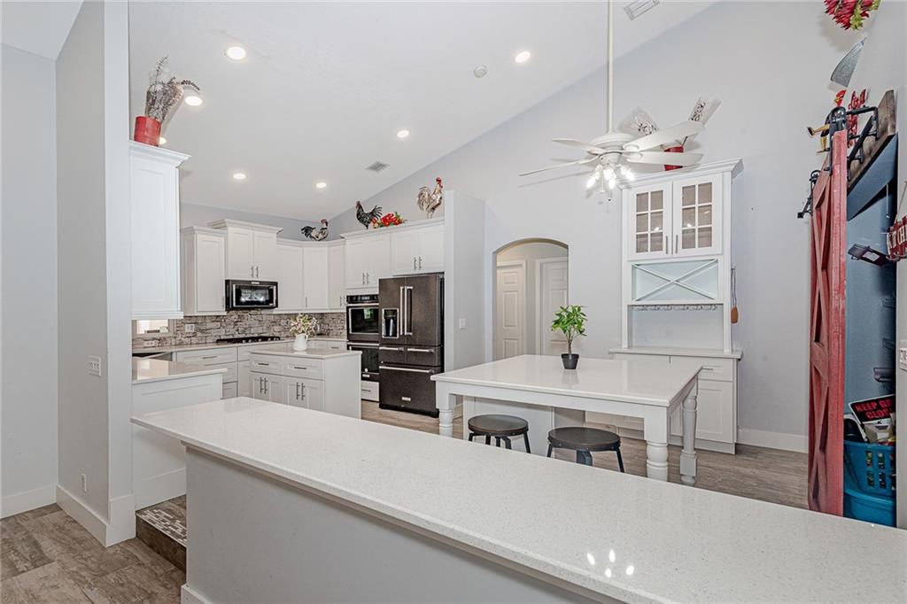 THE ACREAGE - Residential