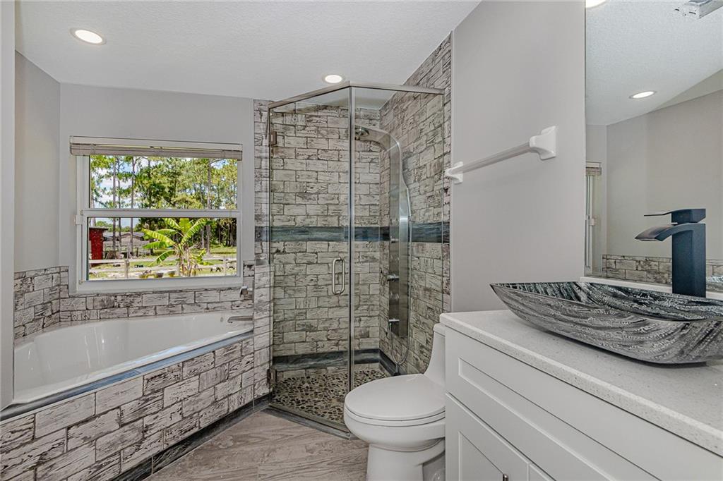 THE ACREAGE - Residential