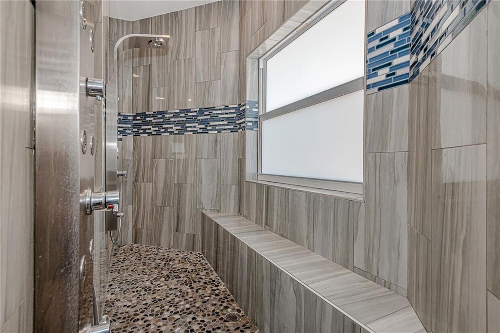 THE ACREAGE - Residential