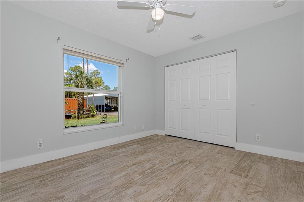 THE ACREAGE - Residential