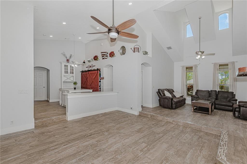 THE ACREAGE - Residential