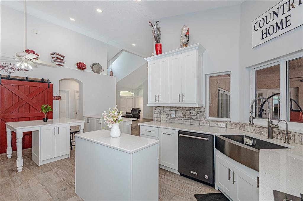 THE ACREAGE - Residential