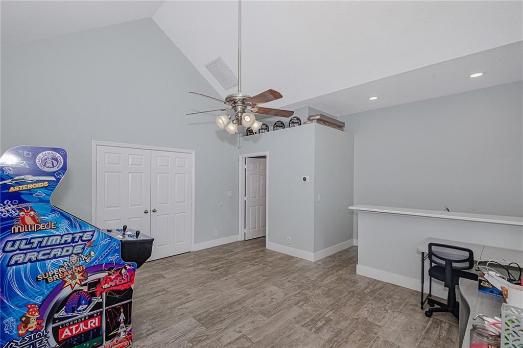 THE ACREAGE - Residential