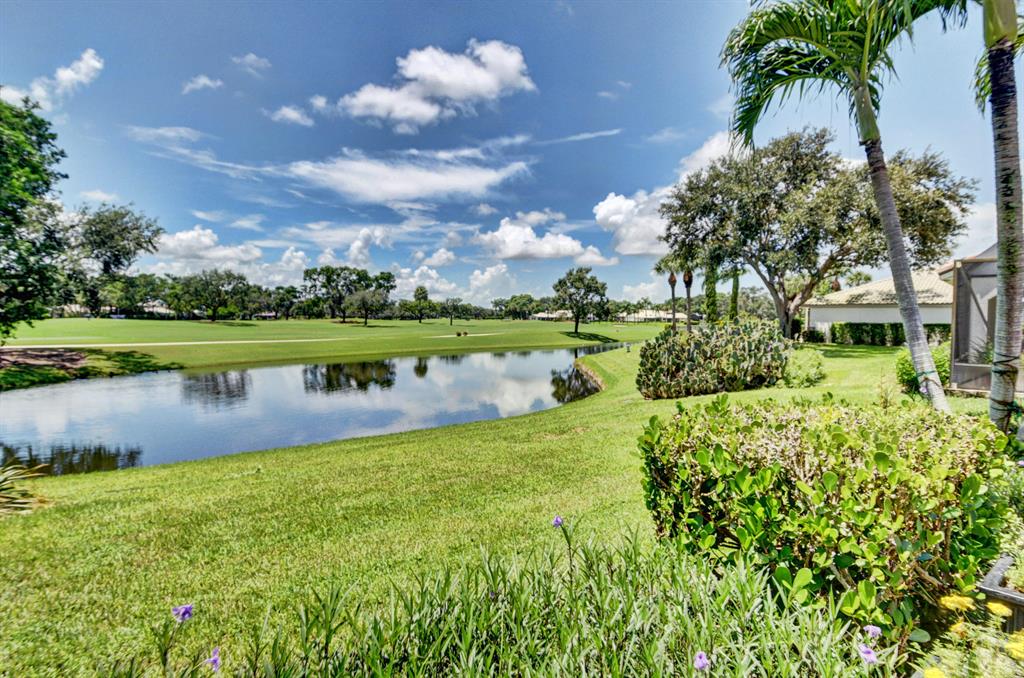 HAMPSHIRE AT HUNTERS RUN CONDO - Residential