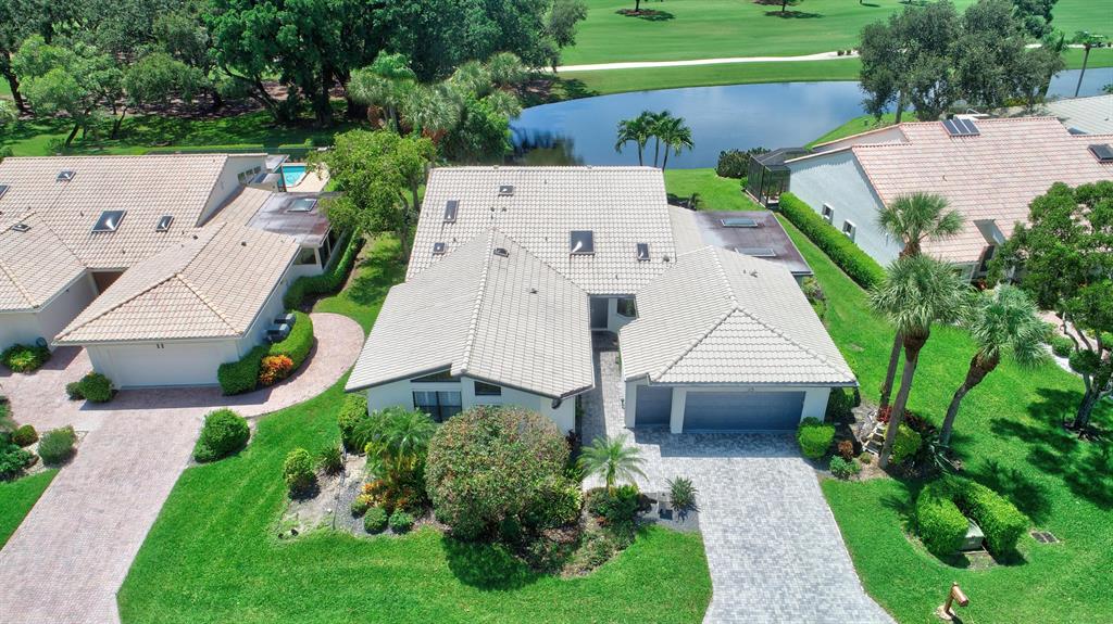 HAMPSHIRE AT HUNTERS RUN CONDO - Residential