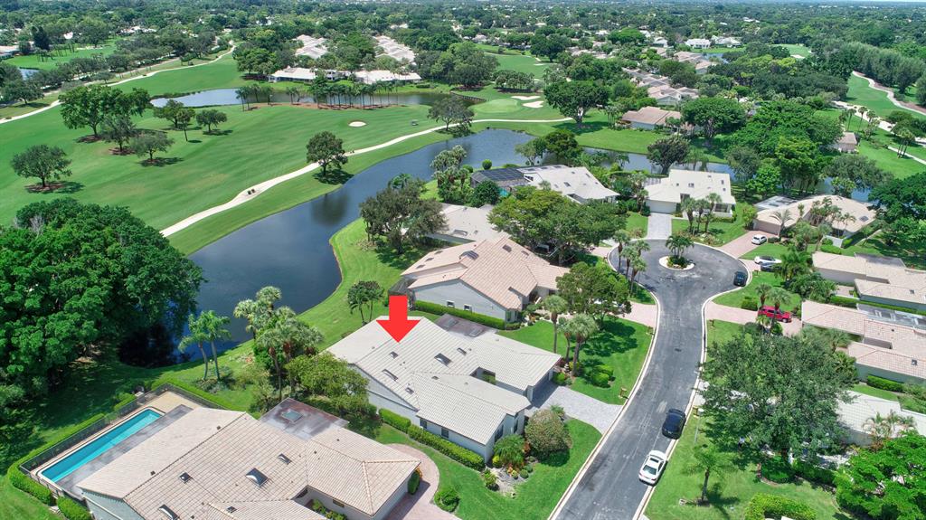 HAMPSHIRE AT HUNTERS RUN CONDO - Residential