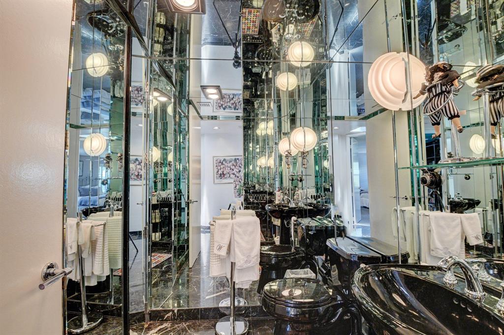 HAMPSHIRE AT HUNTERS RUN CONDO - Residential