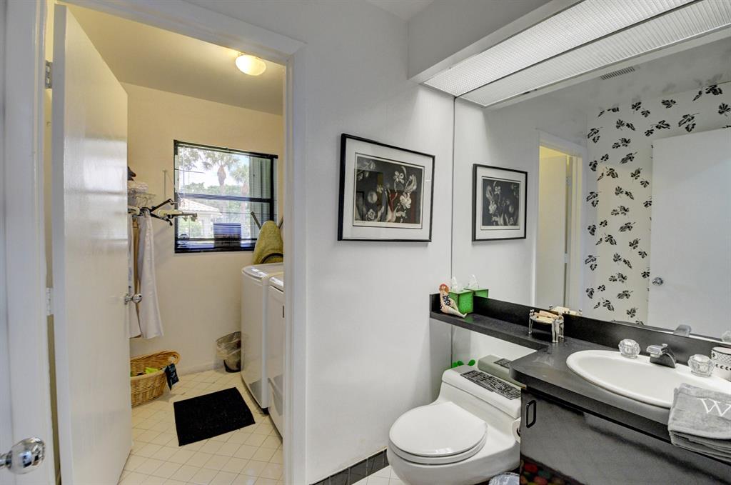 HAMPSHIRE AT HUNTERS RUN CONDO - Residential