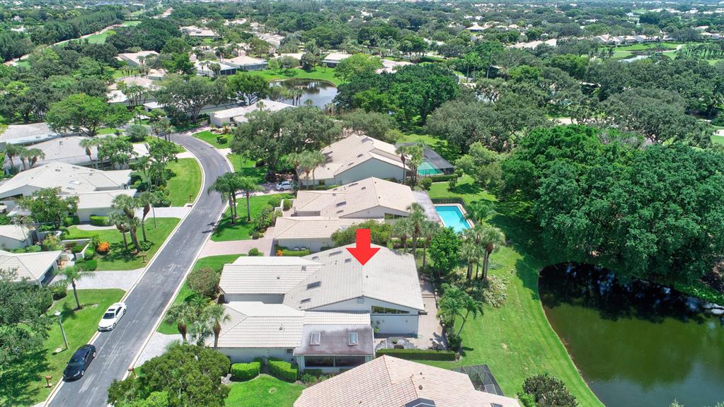 HAMPSHIRE AT HUNTERS RUN CONDO - Residential