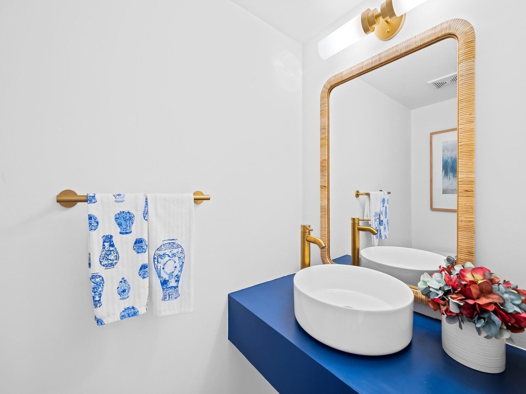 Edgewater Townhomes - Residential Lease