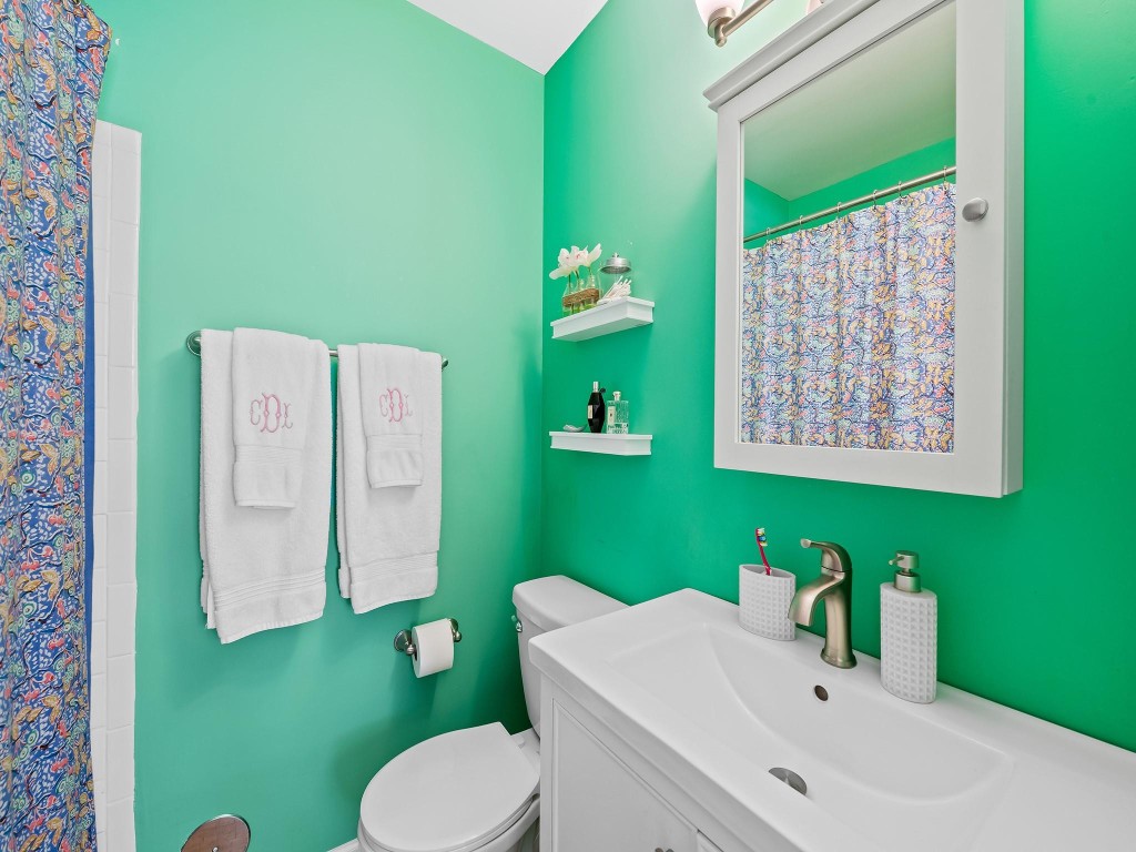 Edgewater Townhomes - Residential Lease