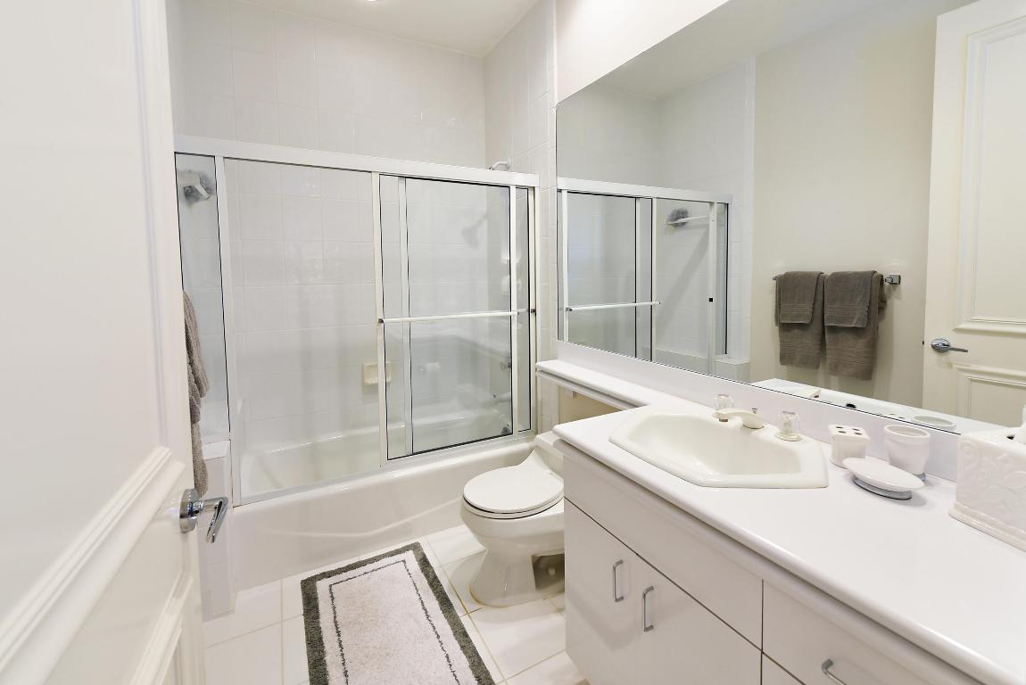 ST ANDREWS COUNTRY CLUB - Residential